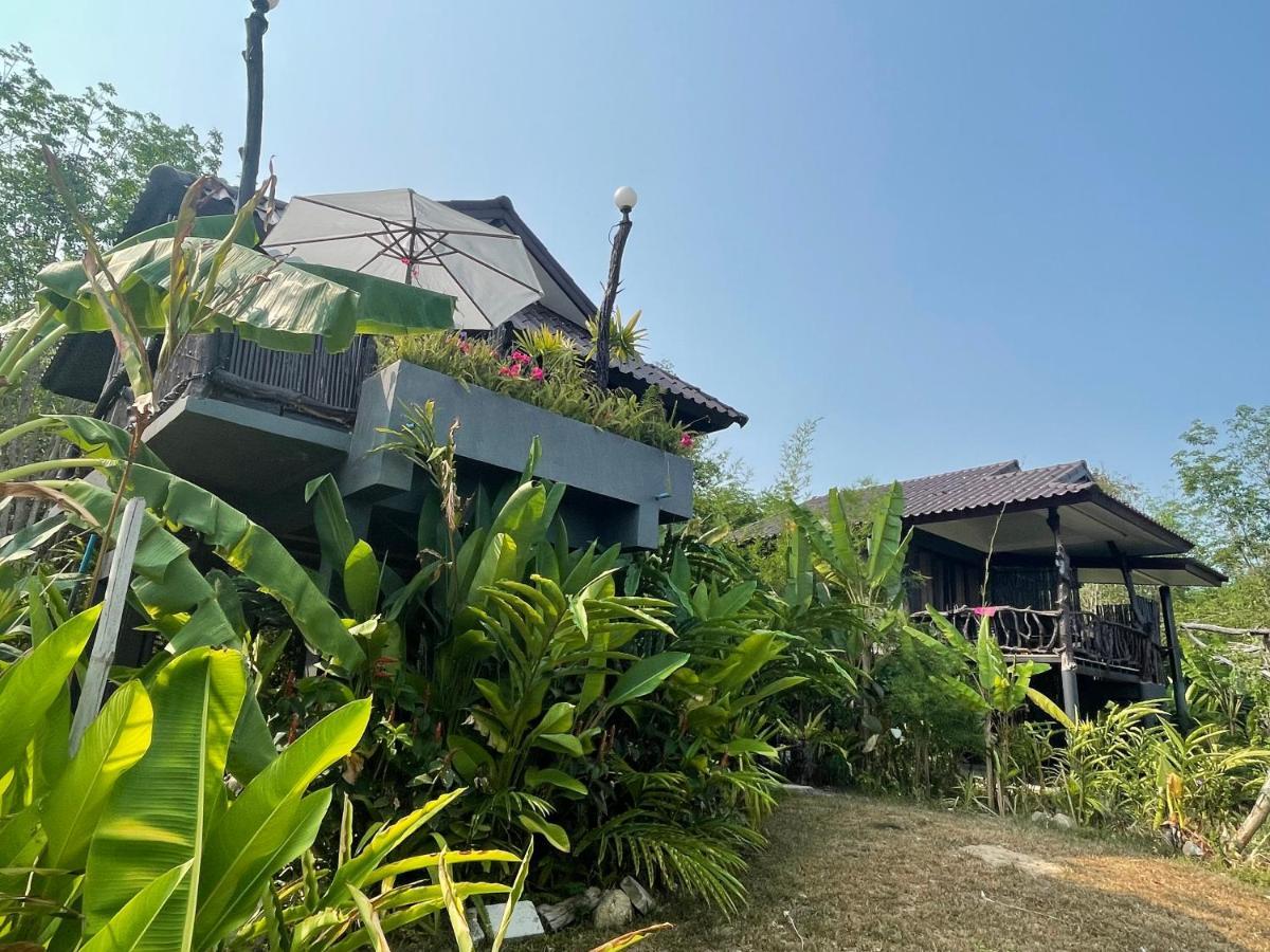 Phu Samut Villa Ban Pakan Pao Exterior photo